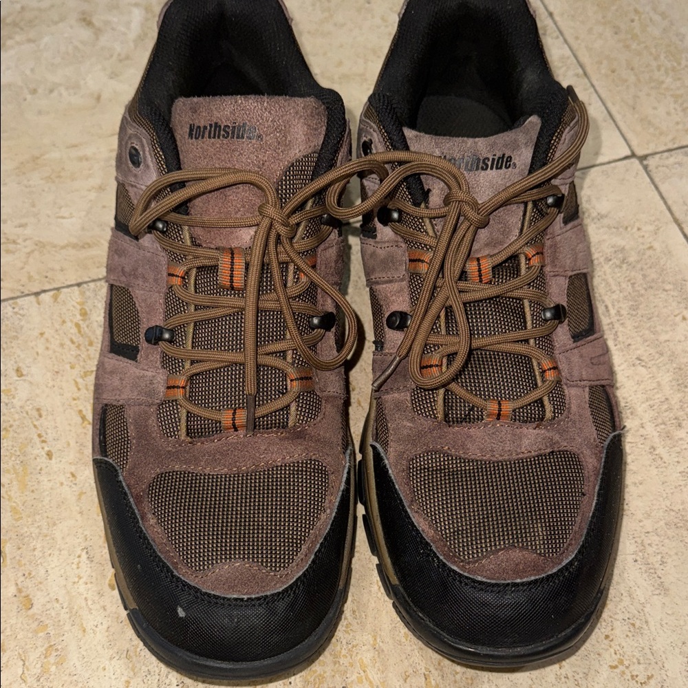 Northside Men's Brown and Black Learher Shoes